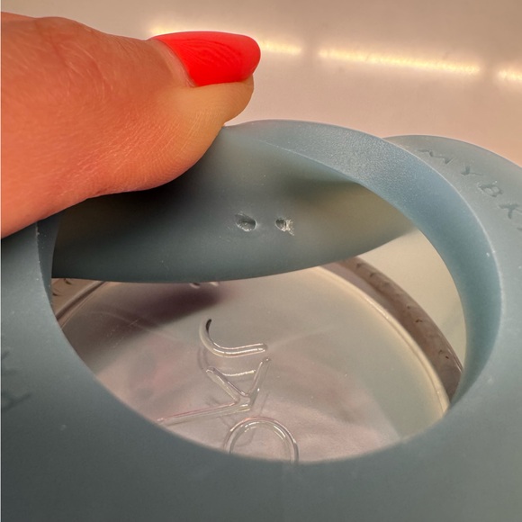 BKR | Set of 2 Demi Bottles - Picture 8 of 12